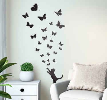 Wandtattoo Katze und Schmetterlinge