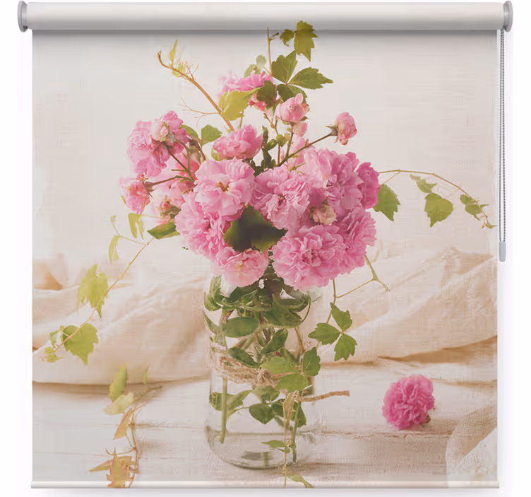 Rollo fenster wohnzimmer mit verwelkten rosenmotiven - TenStickers