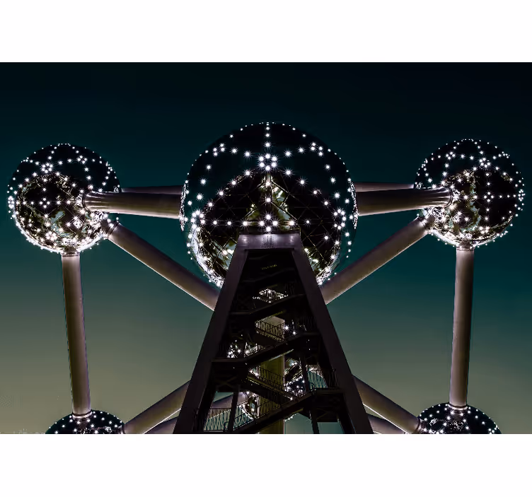 Fototapete Atonium in der nacht - TenStickers