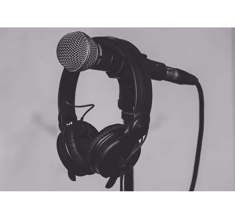 Fototapete musik mikrofon und kopfhörer - TenStickers