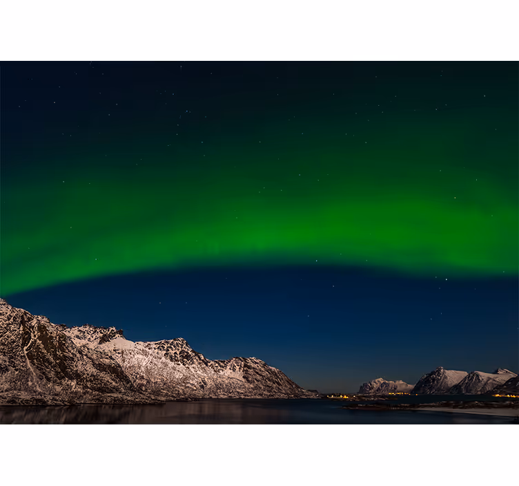 Fototapete natur nordlichter über bergen - TenStickers