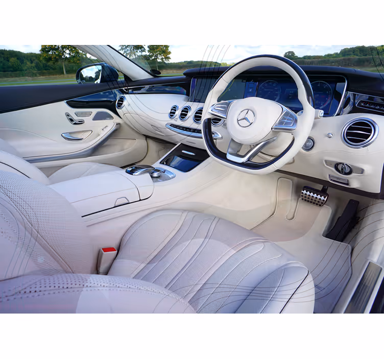 Fototapete fahrzeuge luxus-autointerieur - TenStickers