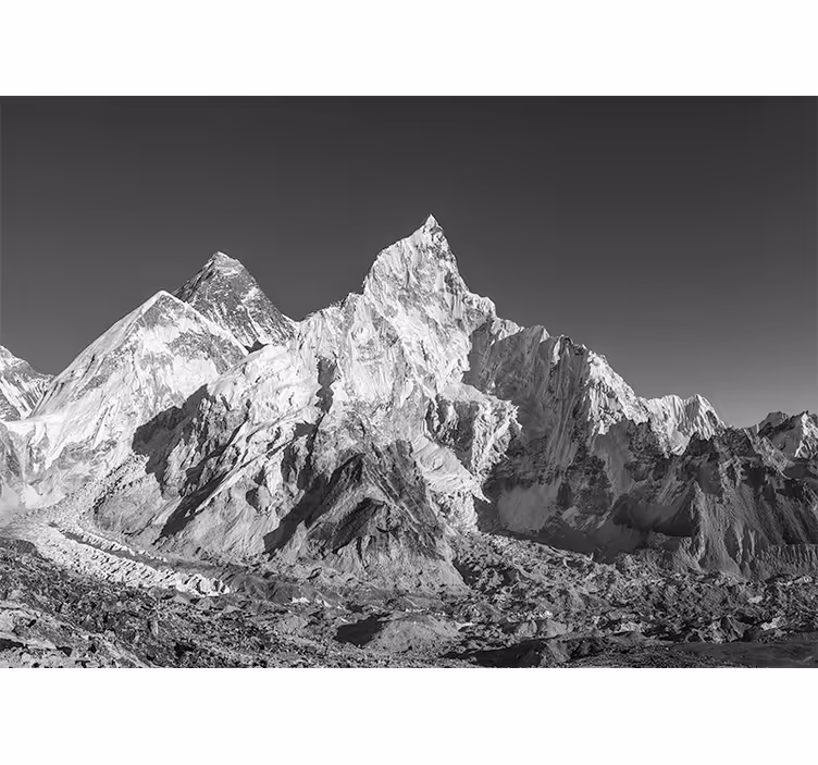 Fototapete Berge Graue felsige berge in schwarz-weiß - TenStickers
