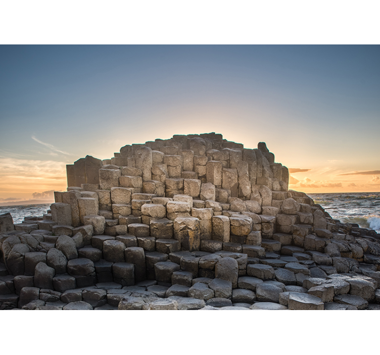 Fototapete Landschaft sonnenuntergang am giant's causeway - TenStickers