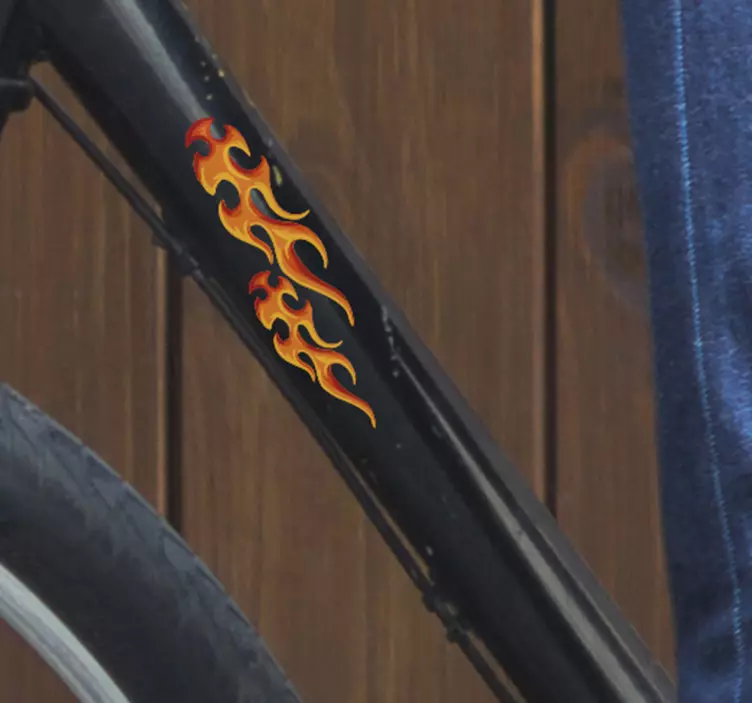 Fahrrad Aufkleber Feuer Flammen - TenStickers