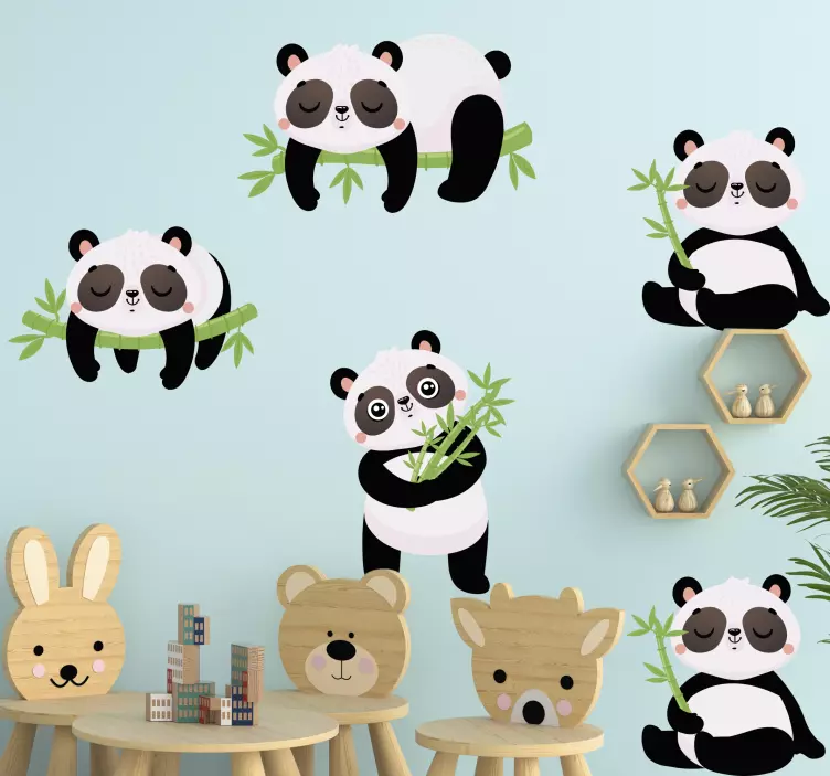 Katzen sticker mit niedlichen panda-illustrationen - TenStickers