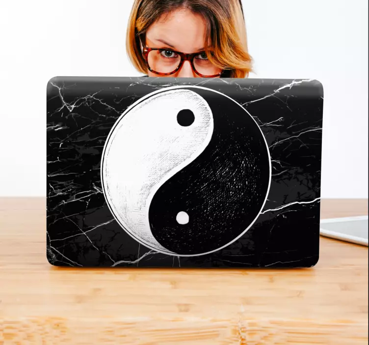 Laptop Aufkleber yin-yang-emblem - TenStickers