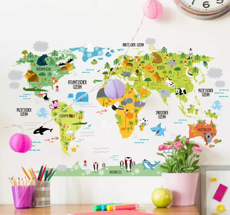 Wandtattoo Kinderzimmer Weltkarte mit Tieren - TenStickers